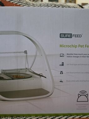 SURE FEED Microchip Pet Feeder Brand New In Box